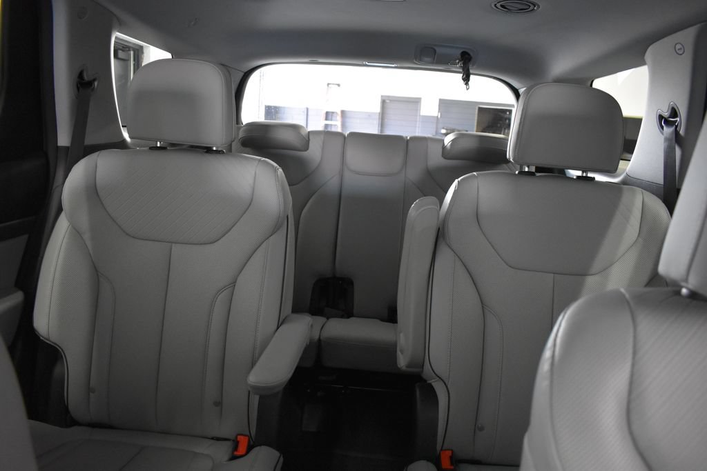 Used 2025 Hyundai Palisade SEL AWD/4WD image 31