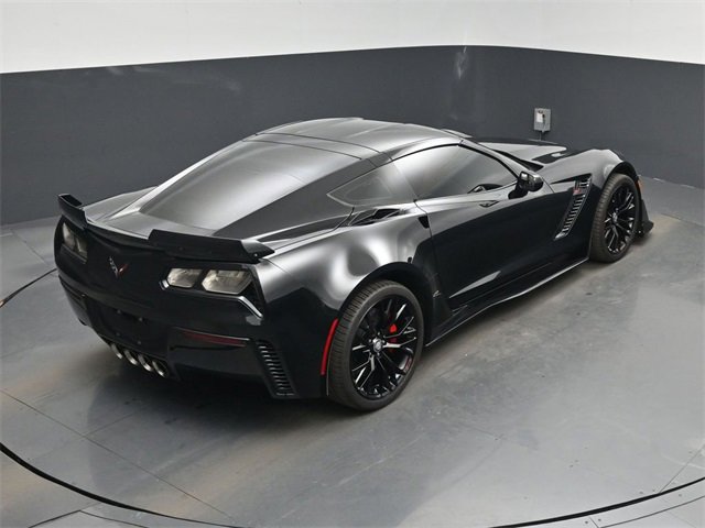 Used 2015 Chevrolet Corvette Z06 w/ 2LZ Preferred Equipment Group image 47