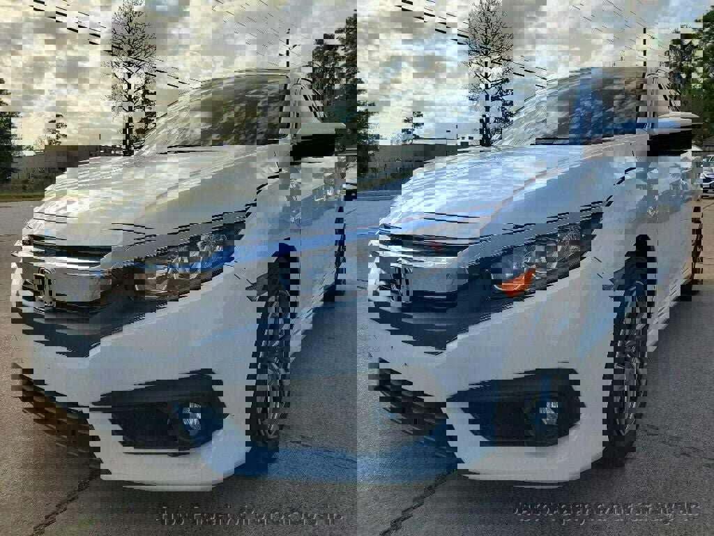 Used 2020 Honda Civic LX image 2