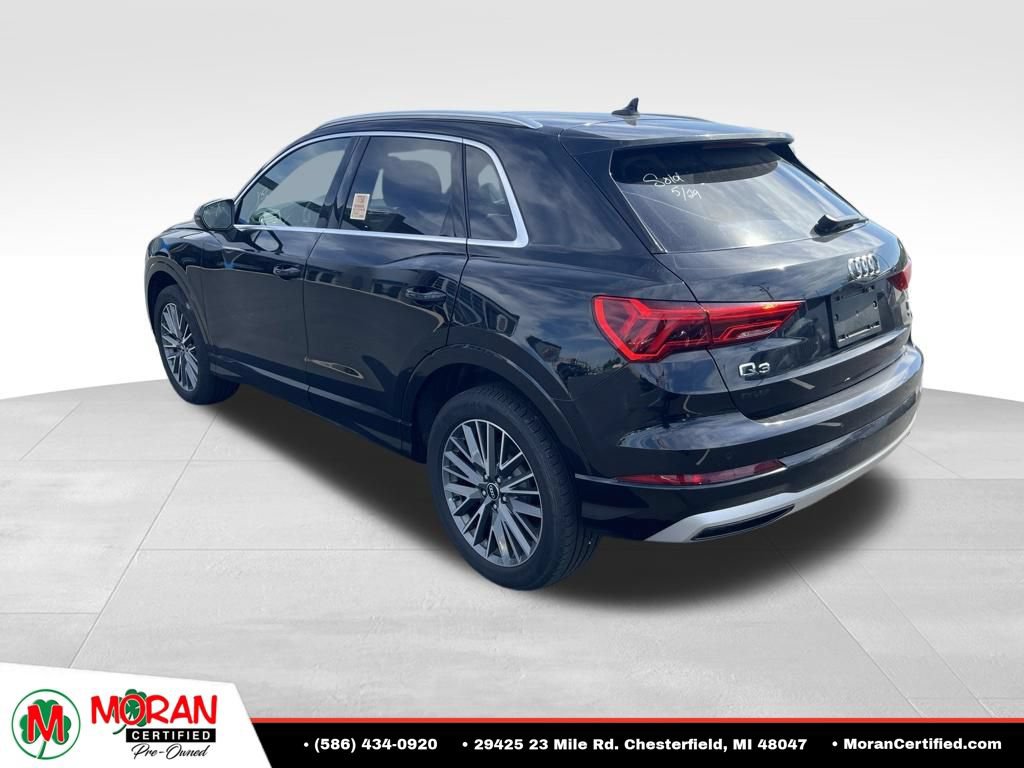 Used 2022 Audi Q3 2.0T Premium AWD/4WD image 4