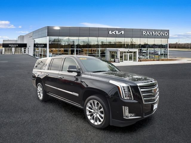Certified 2019 Cadillac Escalade ESV Platinum AWD/4WD image 10