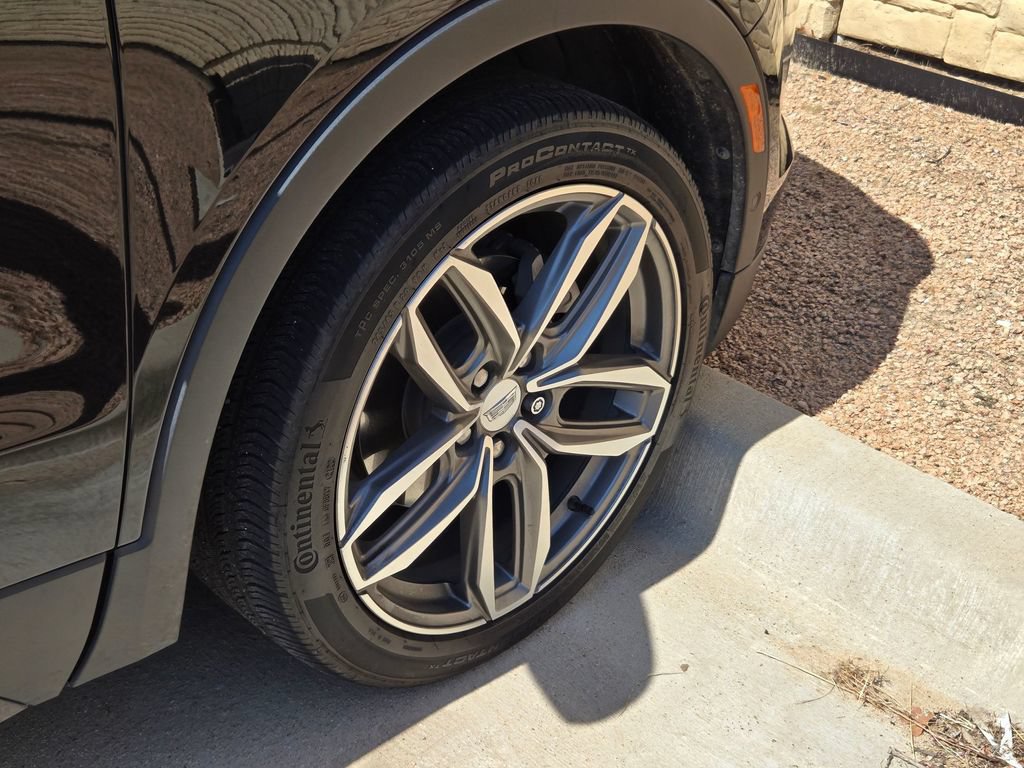 Used 2022 Cadillac XT4 Sport FWD image 18