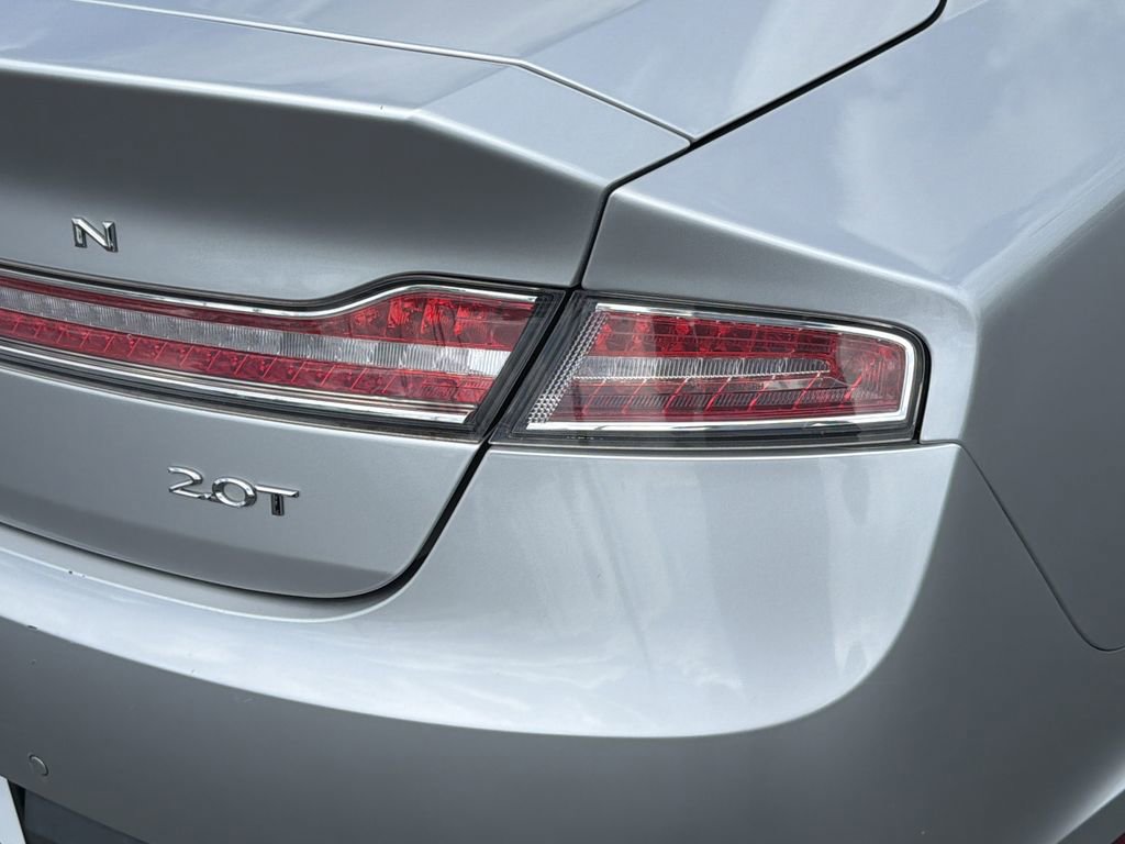 Used 2019 Lincoln MKZ Reserve image 9