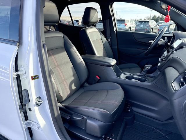 Used 2022 Chevrolet Equinox RS w/ Infotainment Package image 25