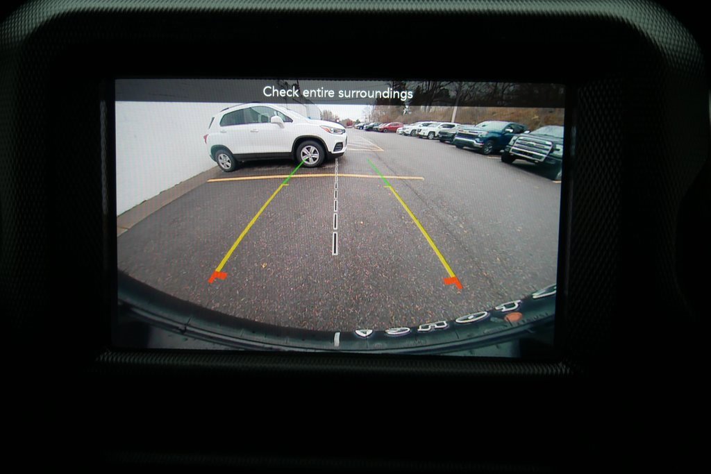 Used 2022 Jeep Wrangler Unlimited Willys image 16