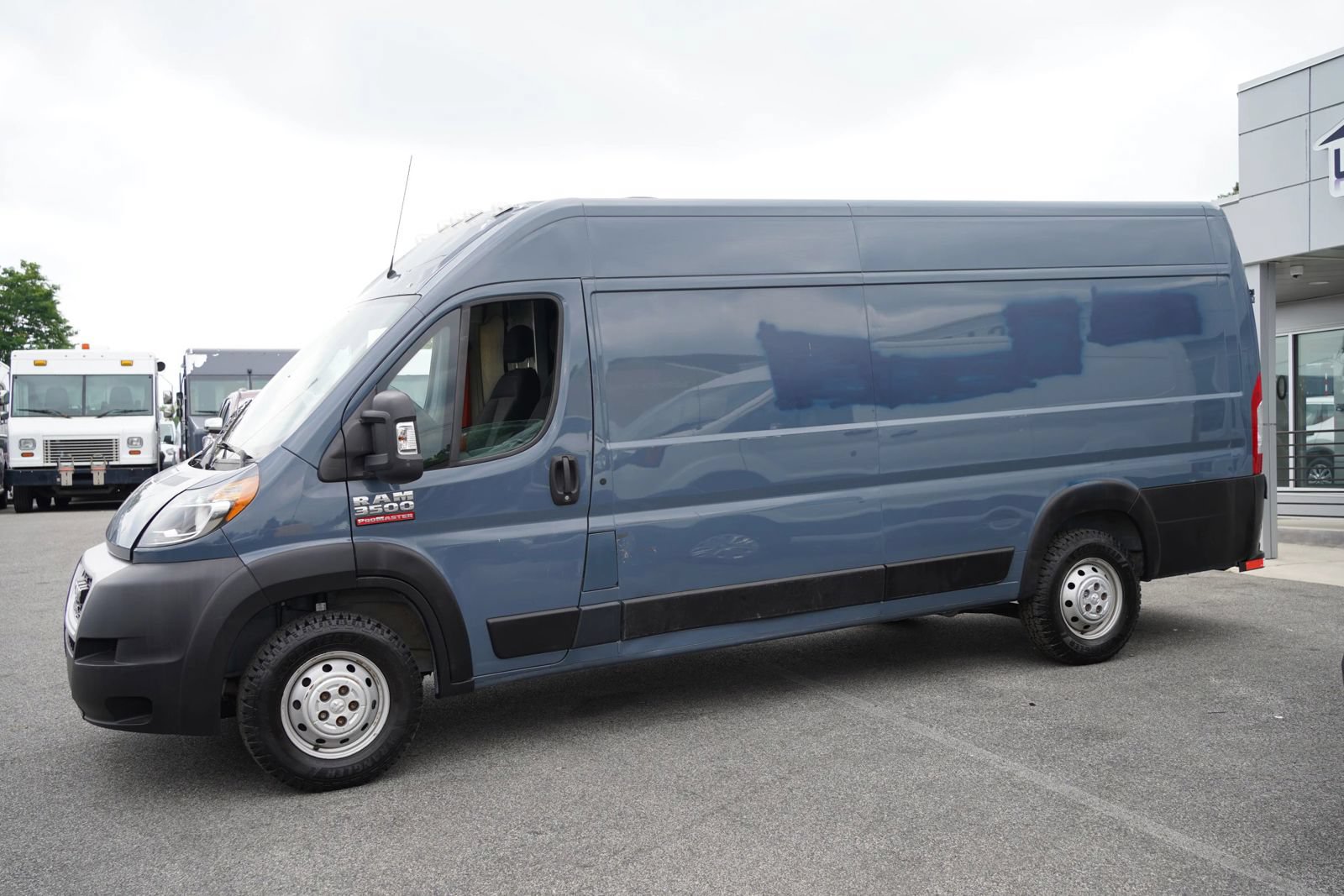 Used 2021 RAM ProMaster 3500 FWD image 3