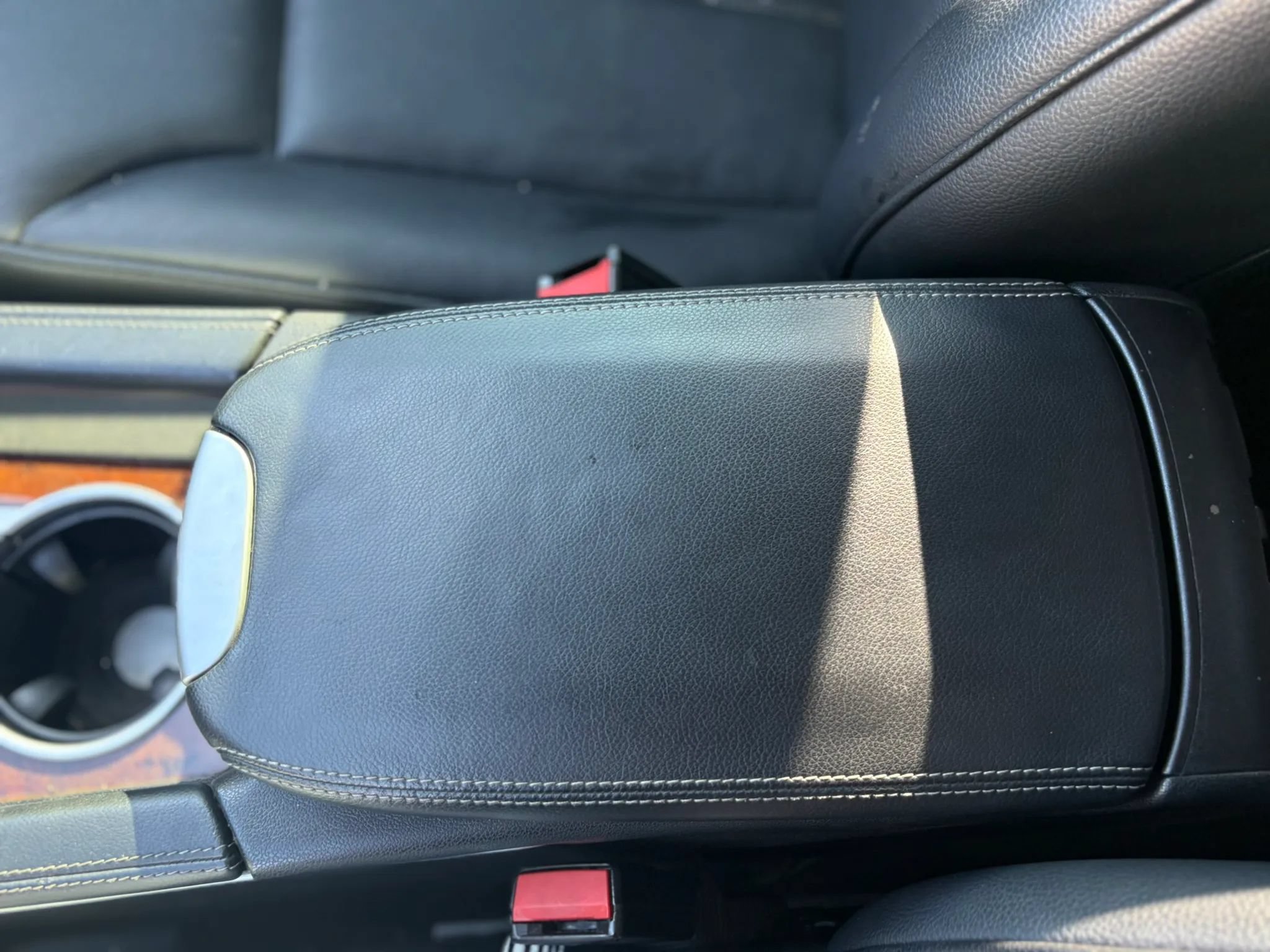 Used 2012 Mercedes-Benz GL 450 4MATIC image 39
