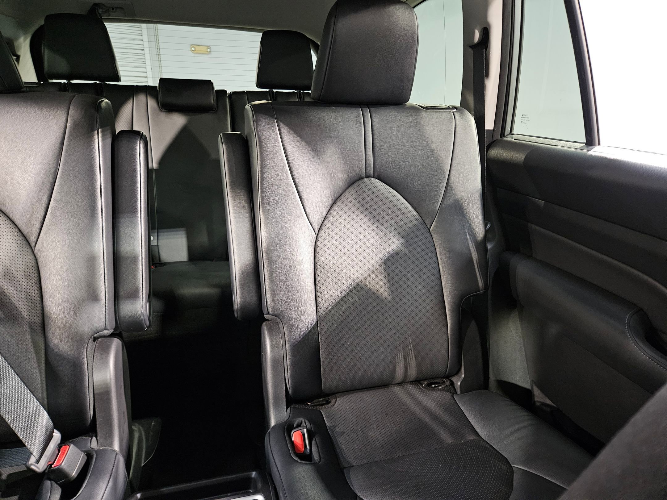 Used 2025 Toyota Grand Highlander AWD image 14