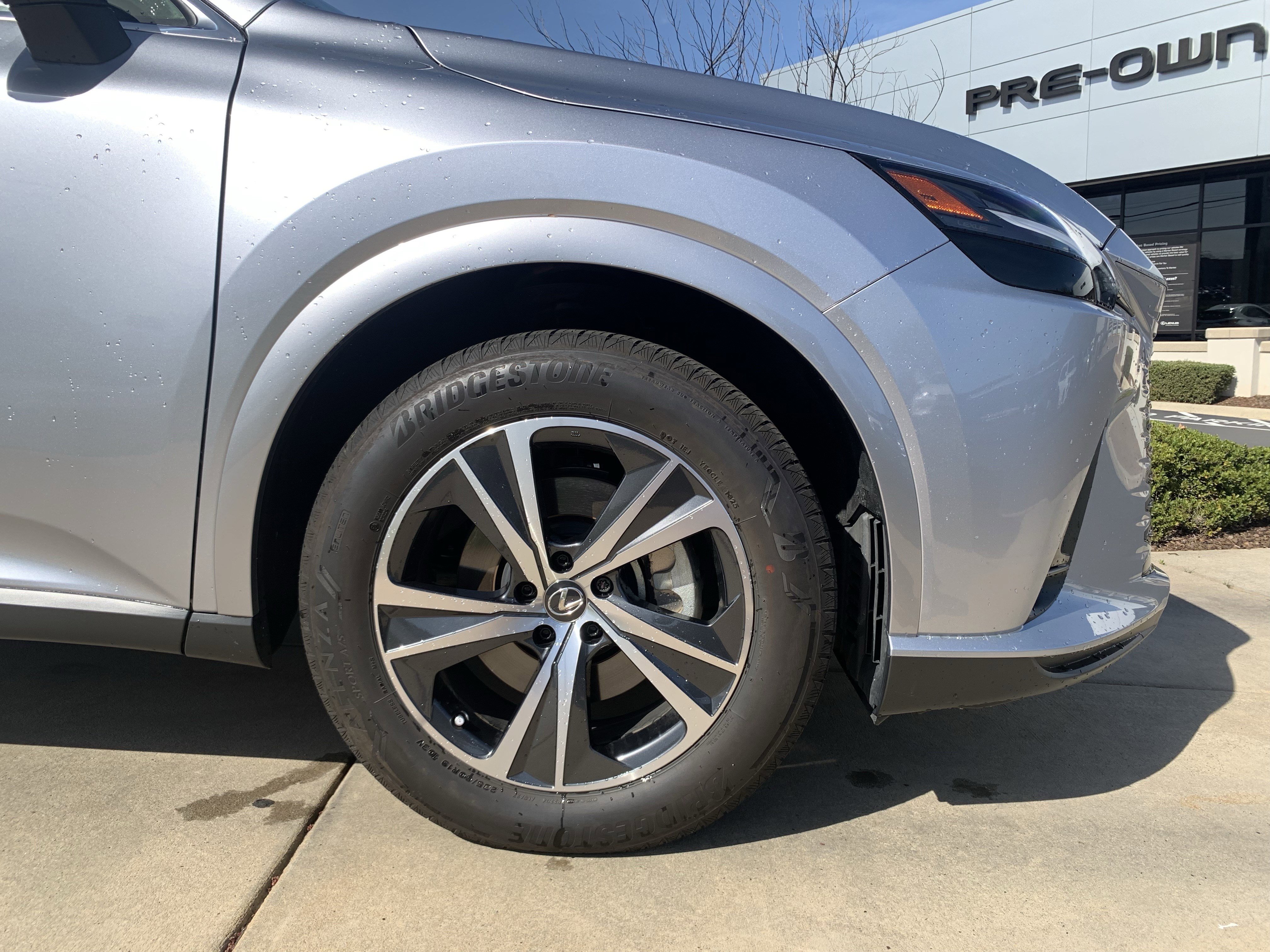 Used 2025 Lexus RX 350 Premium w/ Accessory Package (Z1) image 13