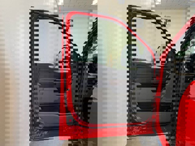 New 2026 Ford F350 XLT w/ FX4 Off-Road Package image 32