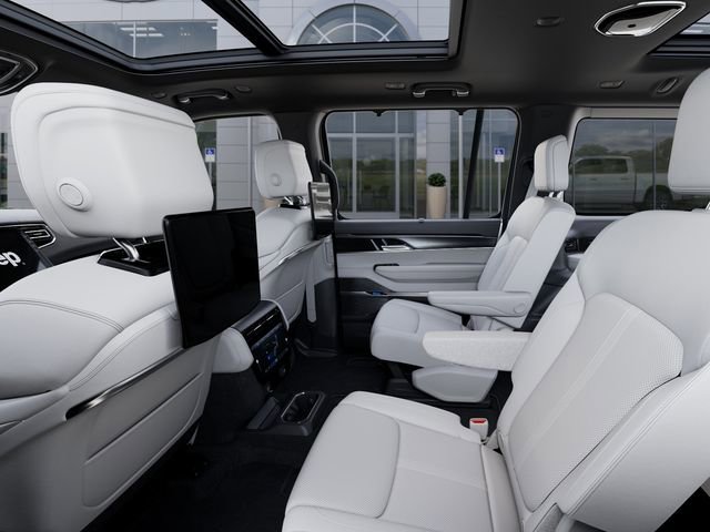 New 2026 Jeep Grand Wagoneer Summit AWD/4WD image 23