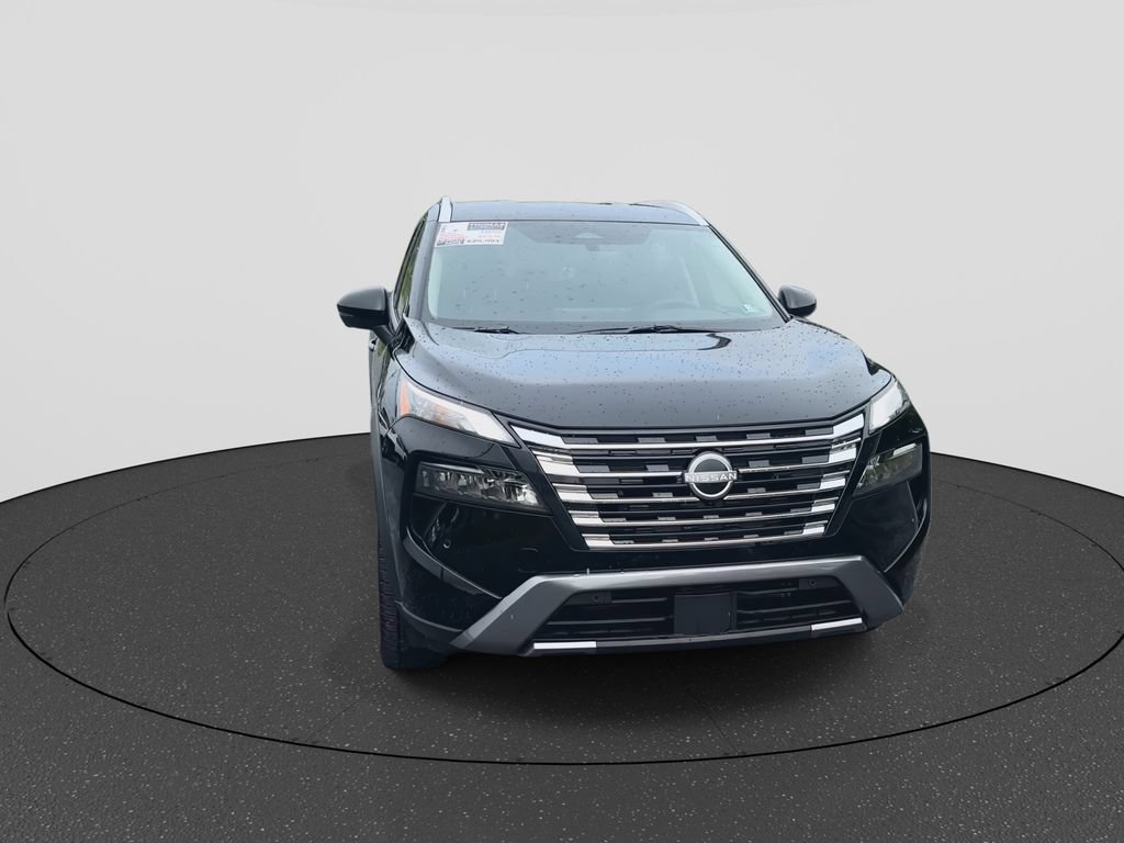 Used 2026 Nissan Rogue SL AWD/4WD image 3