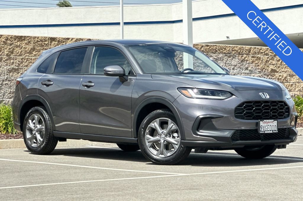 Certified 2026 Honda HR-V LX image 2