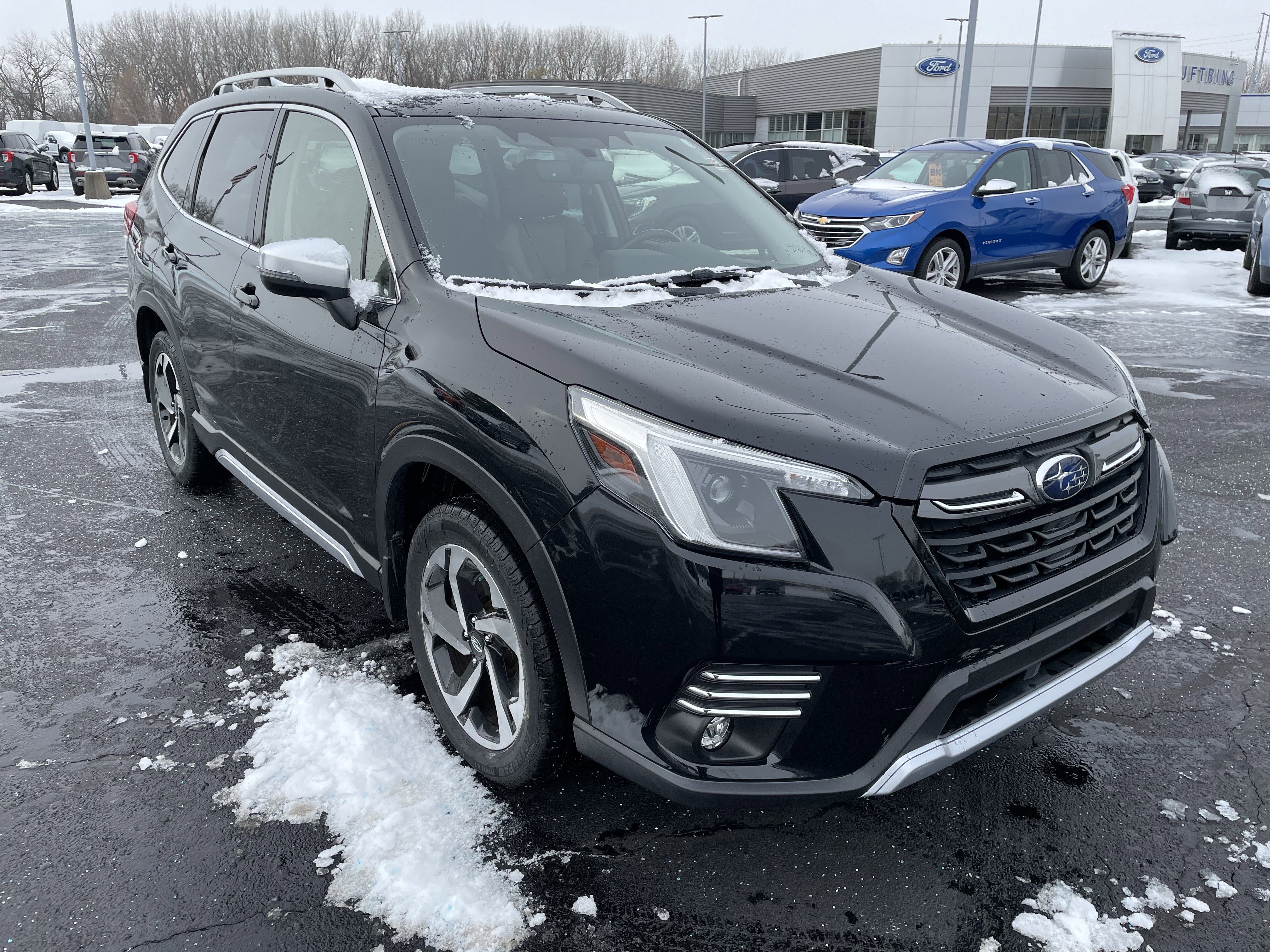 Used 2022 Subaru Forester Touring w/ Popular Package #2 image 11