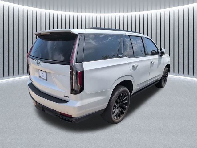 Used 2024 Cadillac Escalade Sport Platinum w/ LPO, ONYX Package AWD/4WD image 3