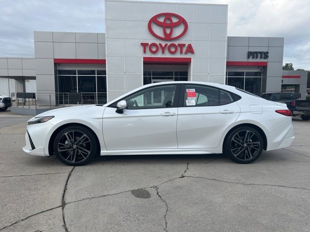 New 2026 Toyota Camry XSE image 11