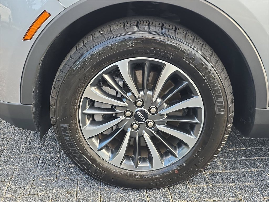 Certified 2023 Lincoln Nautilus FWD image 11