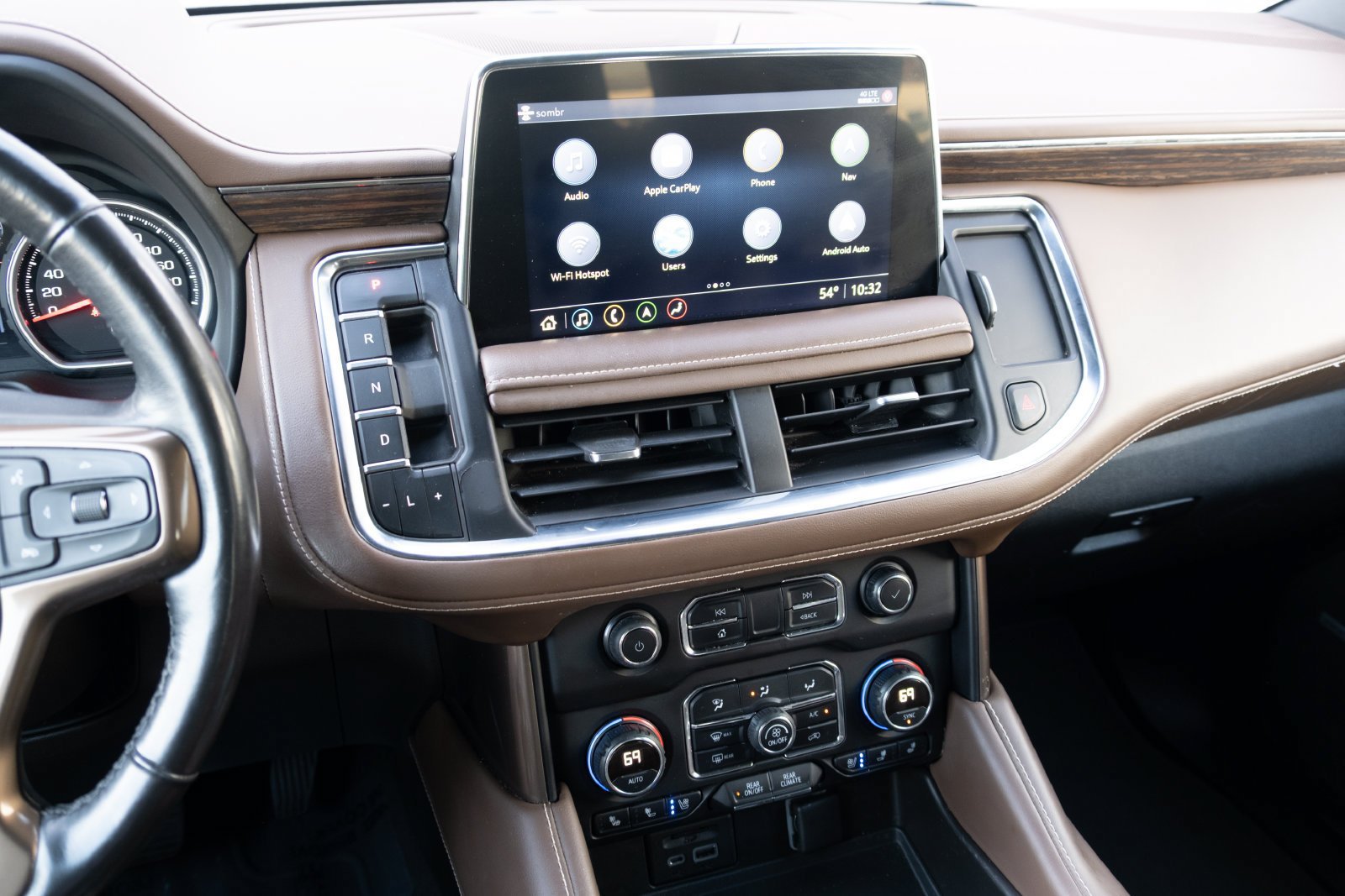 Used 2021 Chevrolet Tahoe High Country AWD/4WD image 3