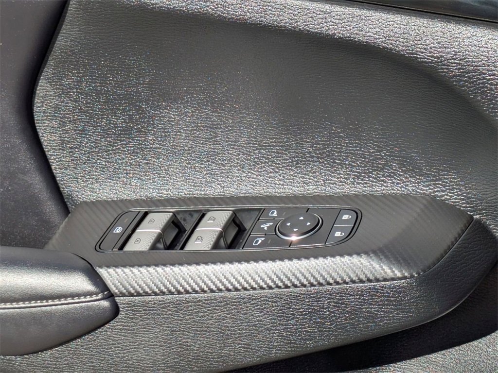 Used 2024 Mitsubishi Outlander Ralliart image 16