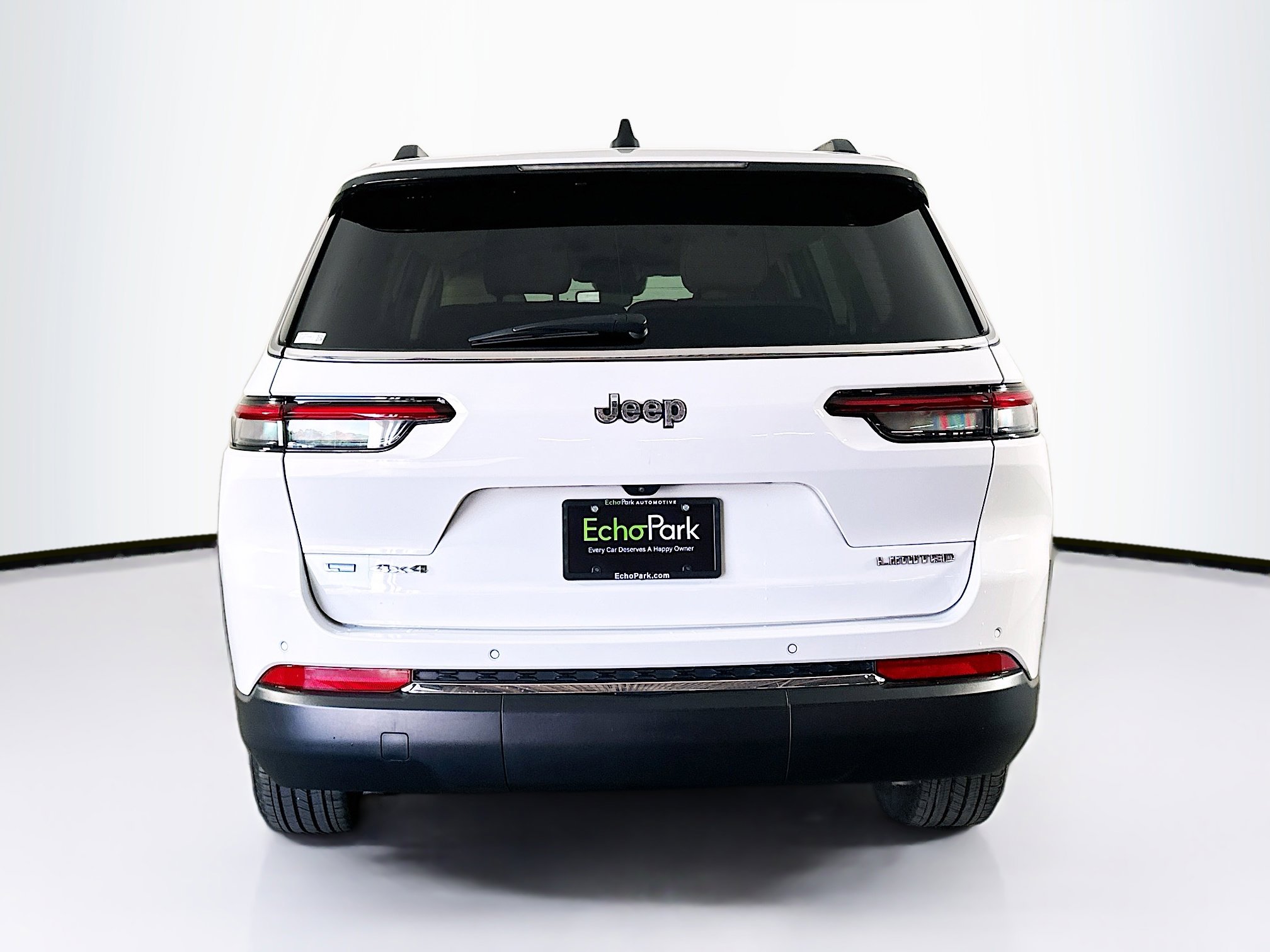 Used 2022 Jeep Grand Cherokee L Limited AWD/4WD image 7