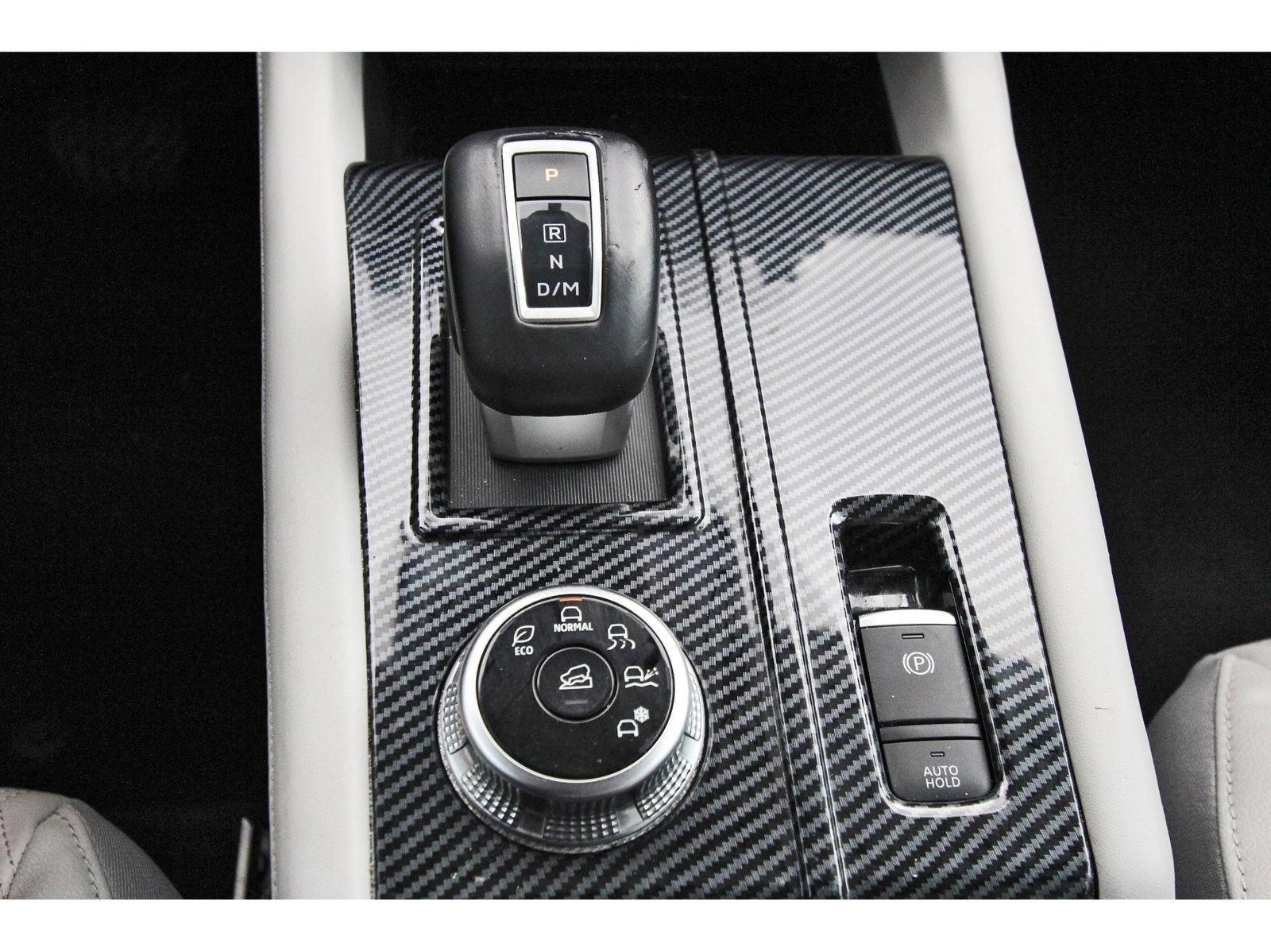 Used 2023 Mitsubishi Outlander SEL FWD image 28