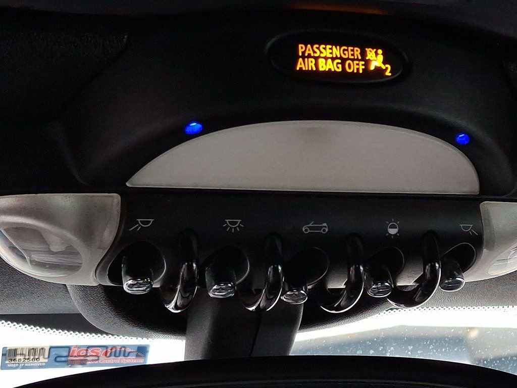 Used 2011 MINI Cooper John Cooper Works image 23