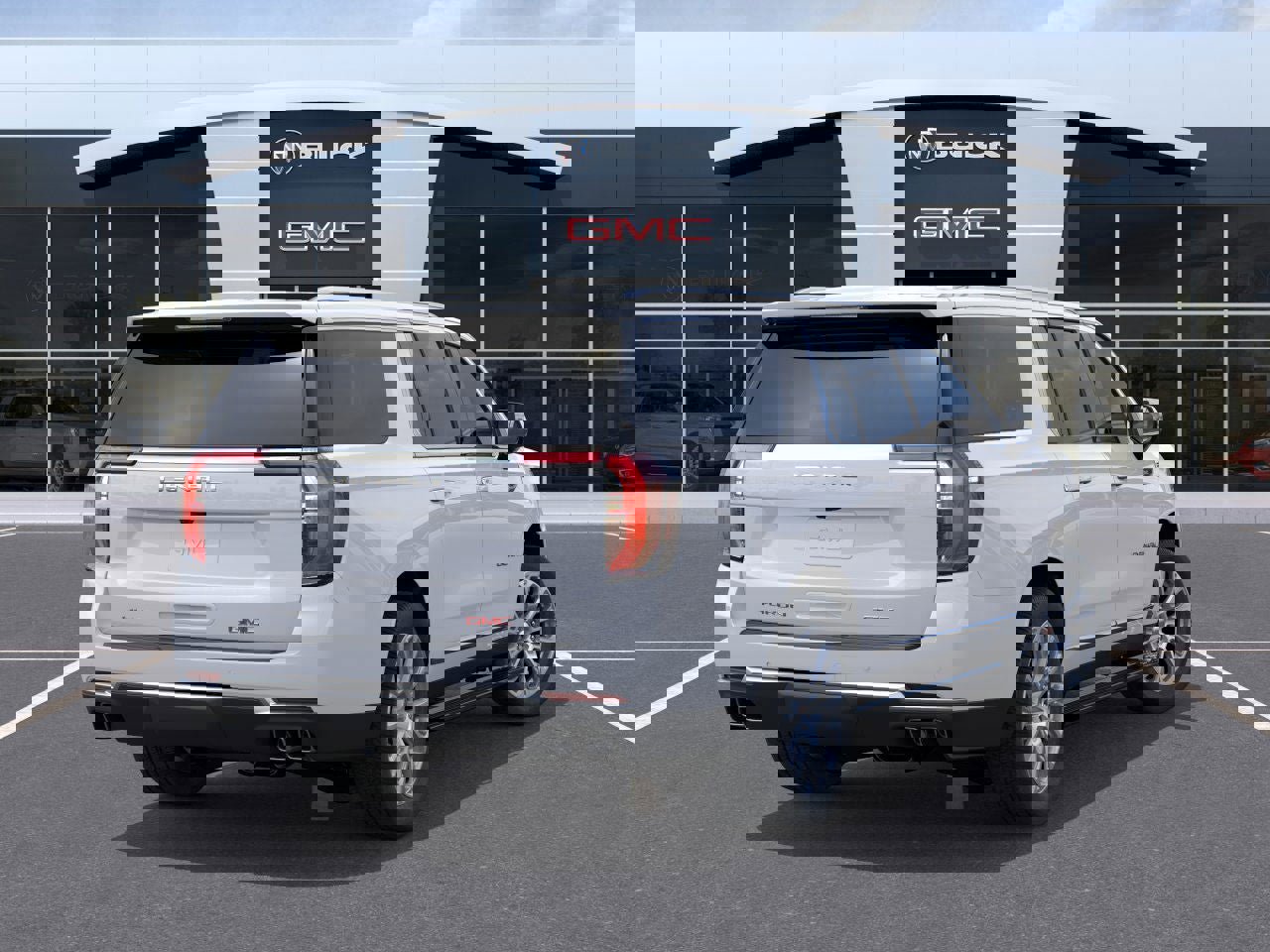 New 2026 GMC Yukon XL Denali w/ Denali Reserve Package AWD/4WD image 4