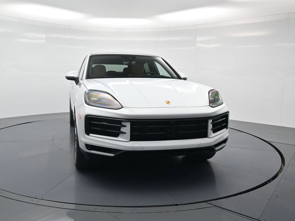 Certified 2026 Porsche Cayenne Coupe image 33