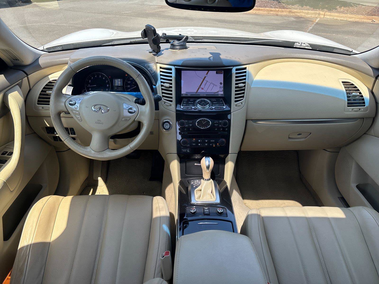 Used 2013 INFINITI FX37 AWD w/ Premium Pkg image 35