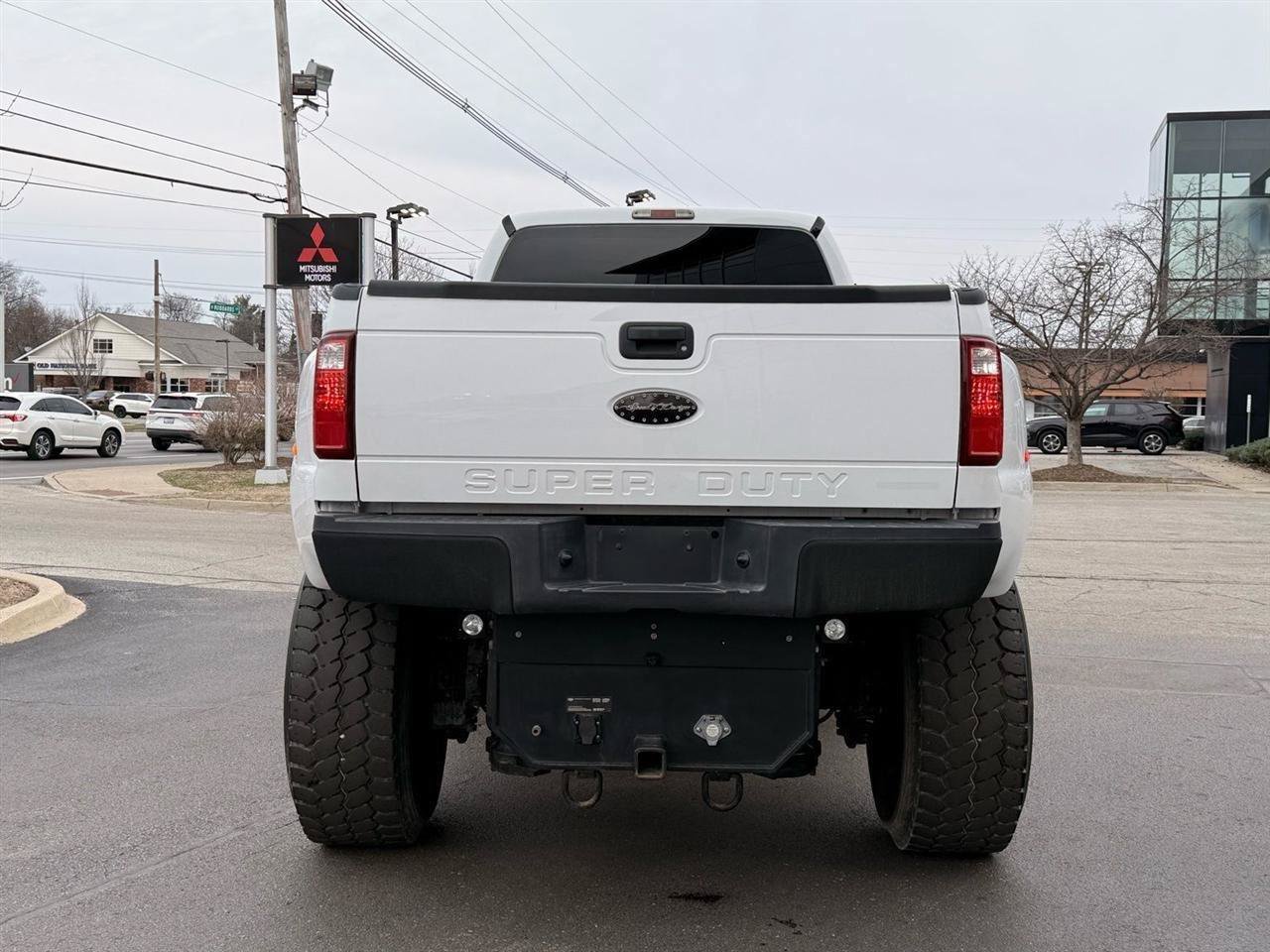 Used 2012 Ford F650 2WD Crew Cab Super Duty image 7