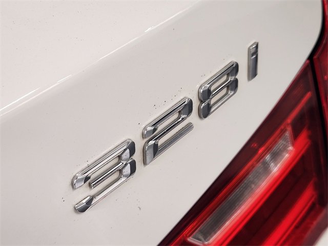 Used 2014 BMW 328i Gran Turismo xDrive image 13