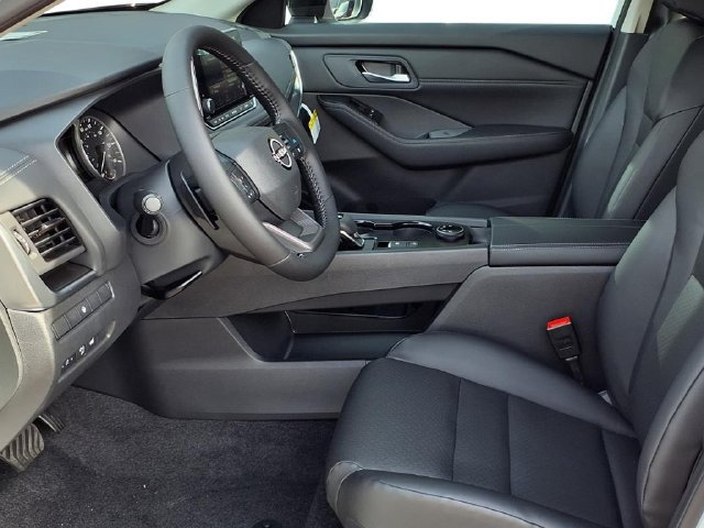 New 2026 Nissan Rogue Dark Armor AWD/4WD image 11