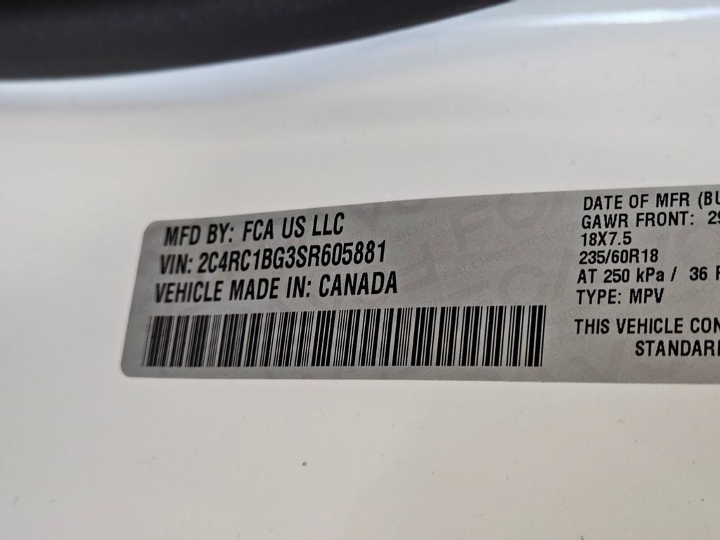 New 2025 Chrysler Pacifica Select w/ Fav Edition Package FWD image 30
