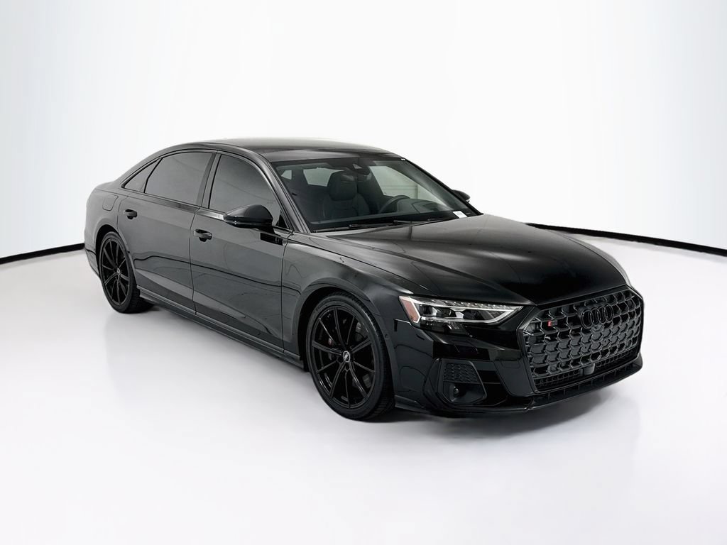 Used 2024 Audi S8 AWD/4WD image 3