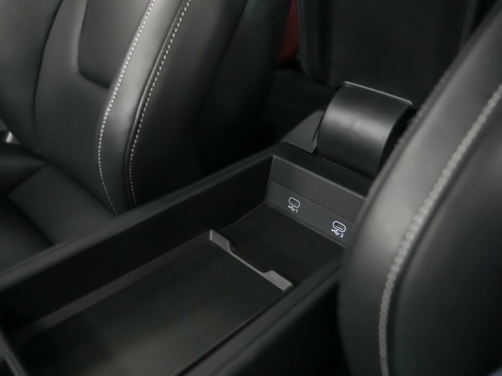 Certified 2023 Porsche 911 Carrera S RWD image 32