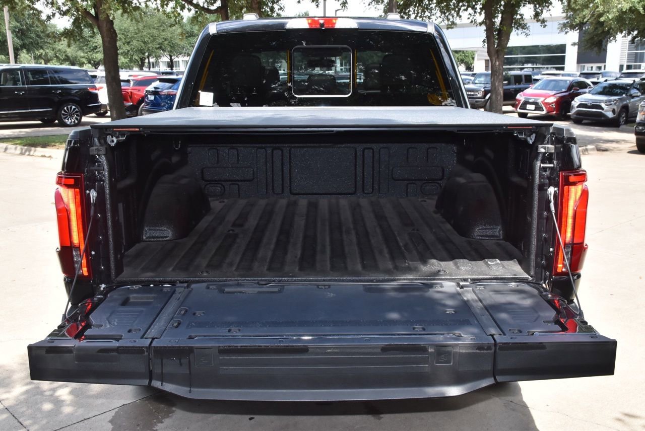 Used 2024 Ford F150 Platinum w/ Equipment Group 702A High AWD/4WD image 40