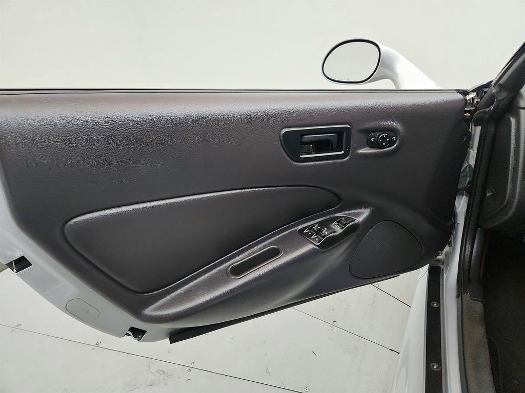 Used 2001 Chrysler Prowler RWD image 20