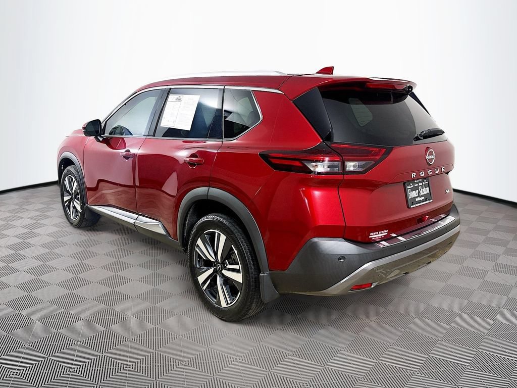 Used 2023 Nissan Rogue SL FWD image 5