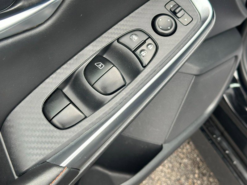 Used 2021 Nissan Sentra SR image 16