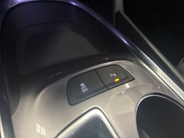 Used 2021 Chevrolet Malibu LT w/ Sport Edition image 19