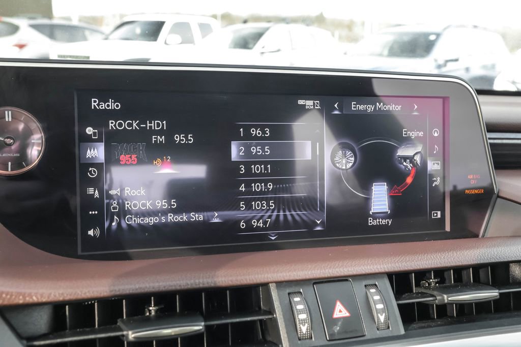 Used 2020 Lexus ES 300h 300h Luxury w/ Accessory Package 2 image 23