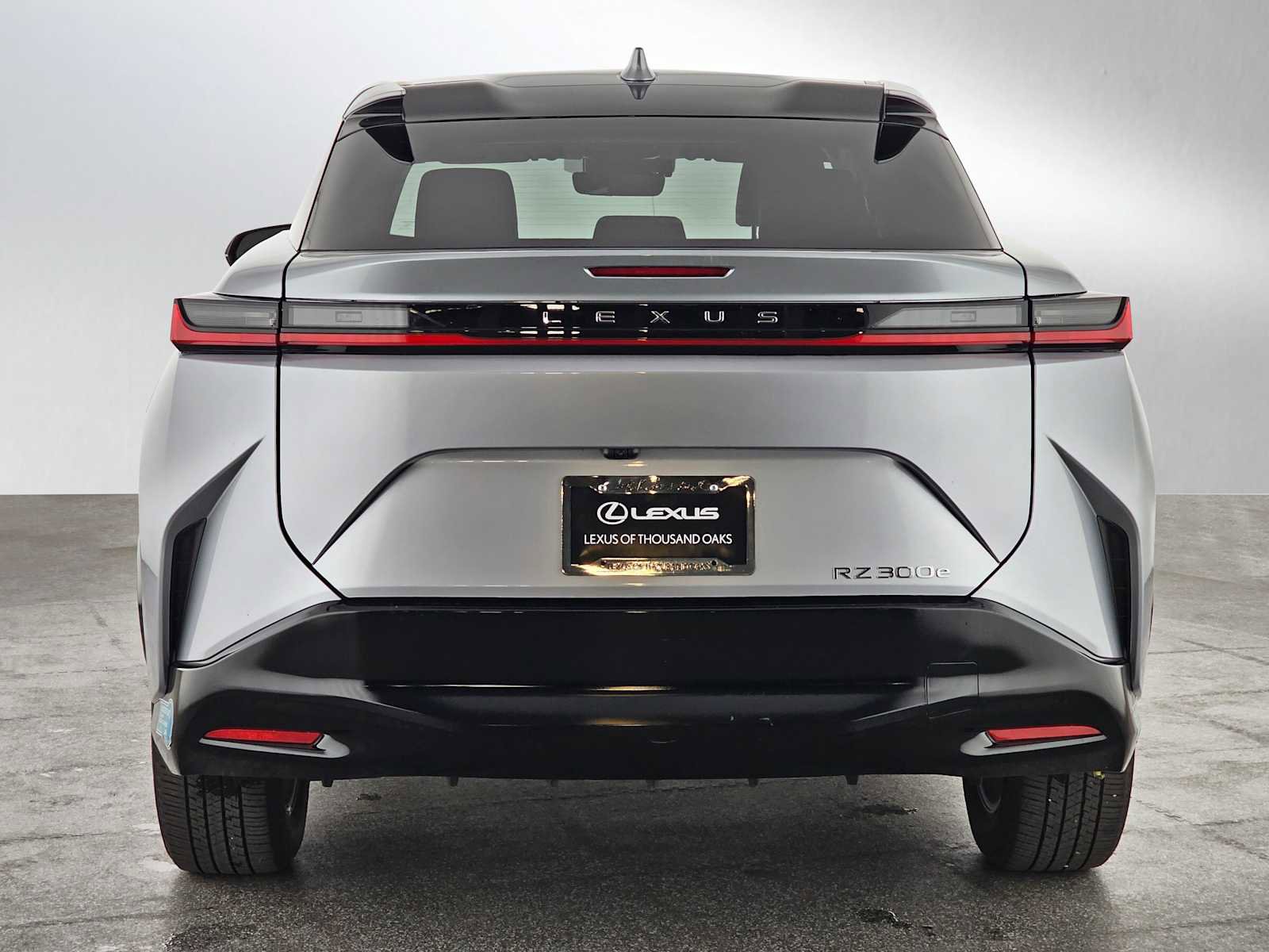 Used 2024 Lexus RZ 300e Premium image 4