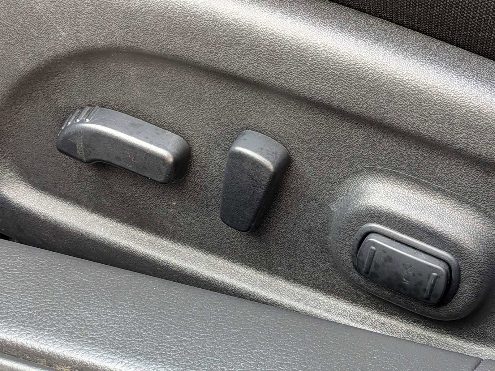 Used 2016 Nissan Altima 2.5 SV FWD image 16