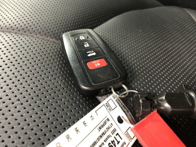 Used 2022 Toyota Avalon Touring w/ Advanced Safety Package image 31