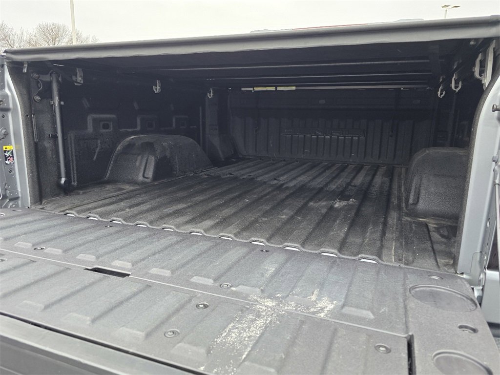 Used 2019 GMC Sierra 1500 Denali w/ Driver Alert Package II image 29