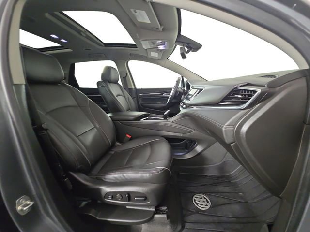Used 2020 Buick Enclave Avenir w/ Avenir Technology Package AWD/4WD image 15