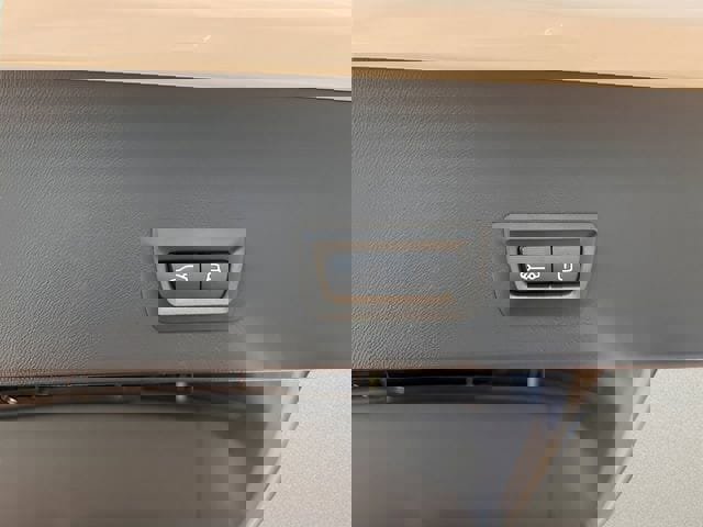 Used 2025 BMW X3 xDrive30i image 8