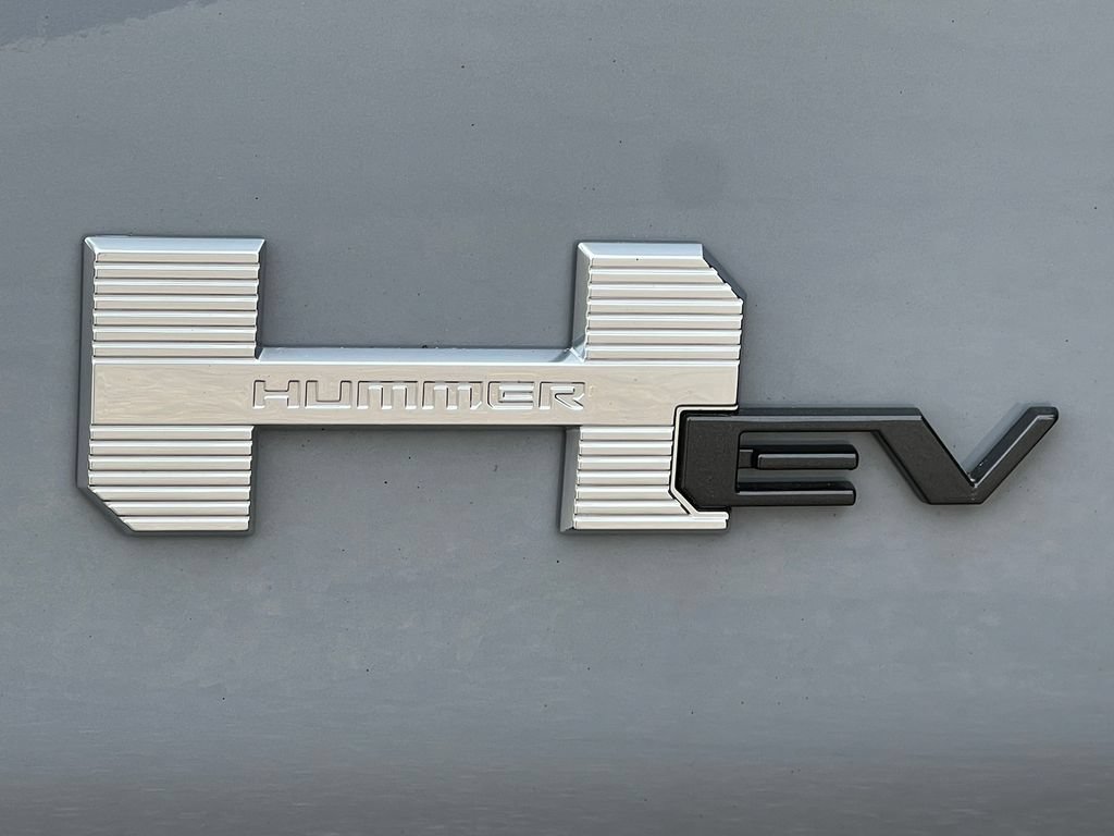 New 2025 GMC Hummer EV 2X AWD/4WD image 2
