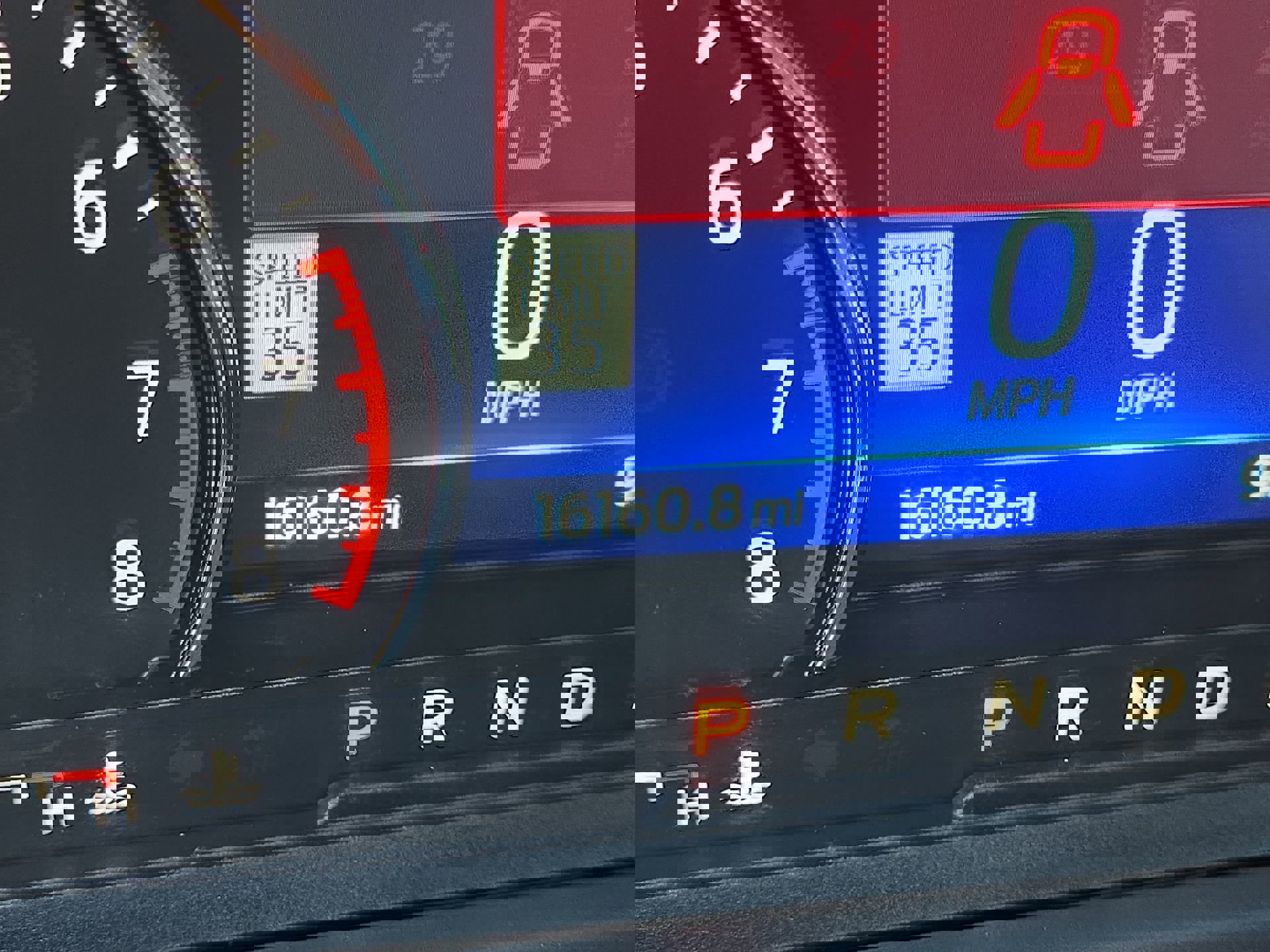 Used 2023 Ford Explorer XLT w/ Equipment Group 202A image 16