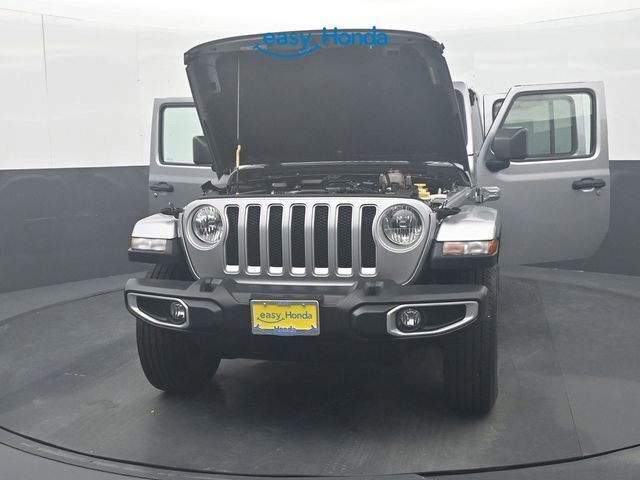 Used 2019 Jeep Wrangler Unlimited Sahara w/ Cold Weather Group image 37